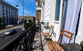 Ultracentral Cozy Apartment On Calea Victoriei With Amazing View
